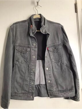 Levi’s Men’s Trucker Jacket Type 111 Grey In Size Xsmall